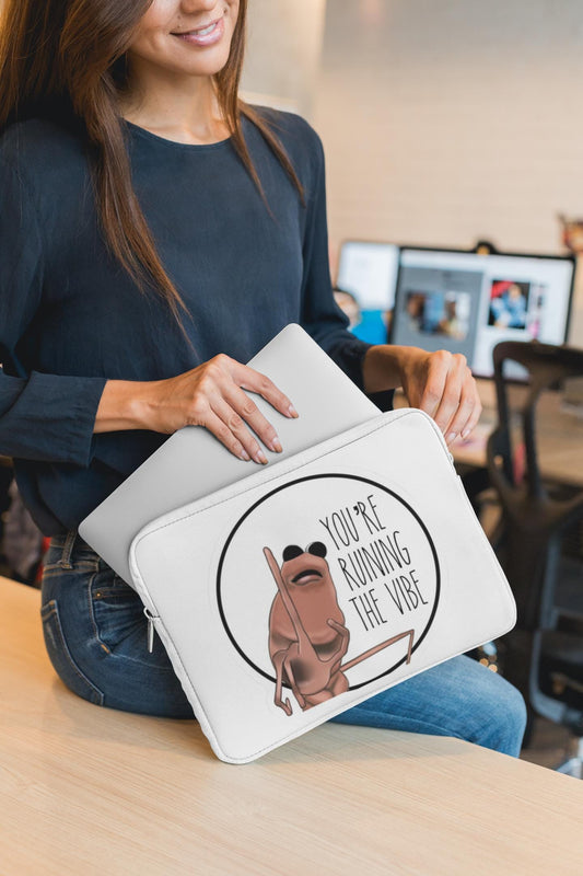 Marcus the Worm Laptop Sleeve: Funny VR Chat Gamer Gift